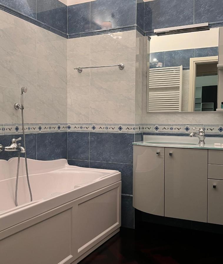 Piazza Maggiore Luxury Apartment Bologna Exteriör bild